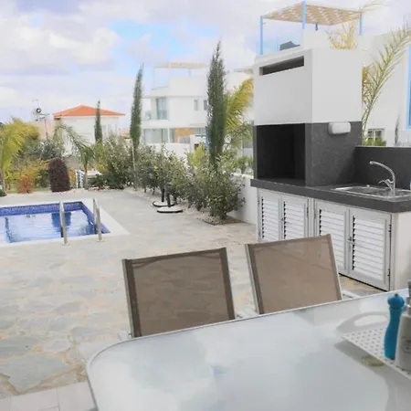 Mylos Luxury 3 Bed With Private Pool * Protaras